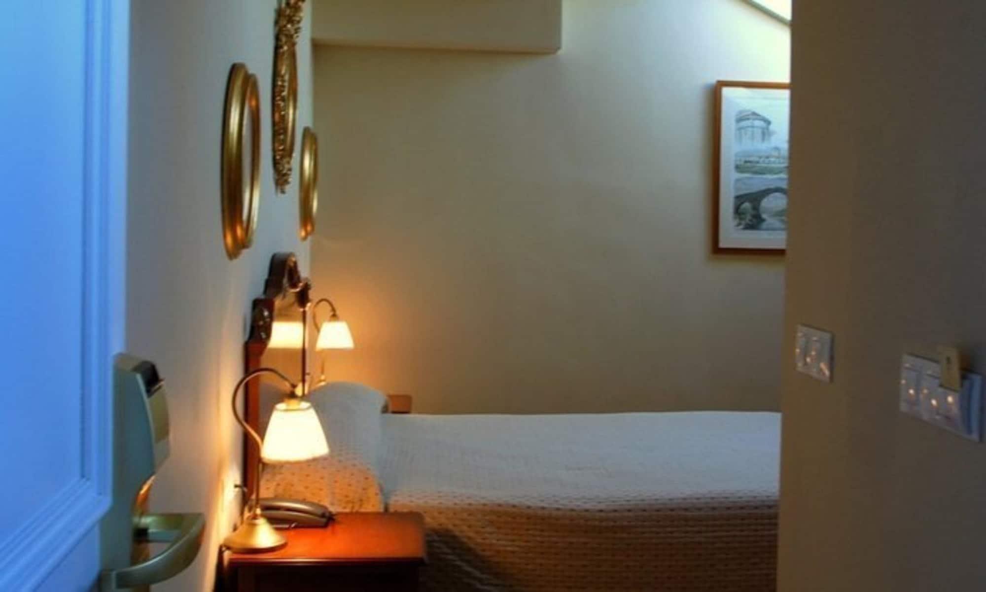 فندق أرسيا جران بيلايو كوفاذونغا المظهر الخارجي الصورة